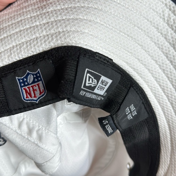 New Era White NFL Chicago Bears Team Bucket Hat OSFM - Picture 2 of 9